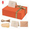 Caja de empaquetado rígida del regalo anaranjado de la caja de cartón de la capa ULTRAVIOLETA del FSC con la cinta