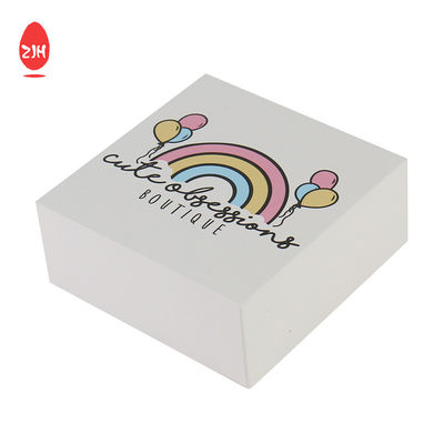 Embossing  White Cardboard Gift Packaging Box With Matte Laminated