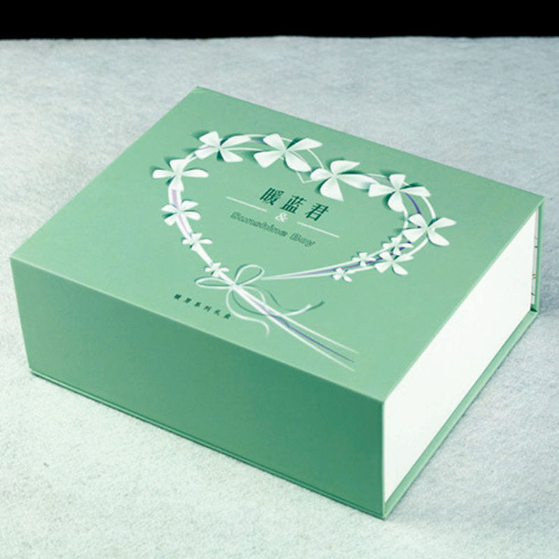 Pantone Color Printing 157g Art Paper Cosmetic Gift Box Packaging