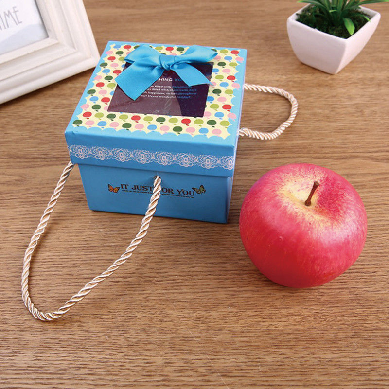 Wholesale Printed Christmas Eve Apple Gift Box With PVC Window