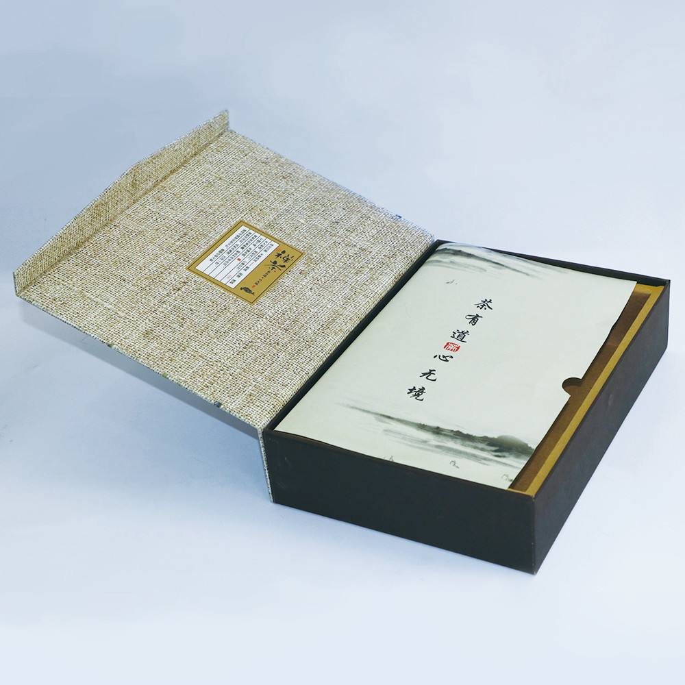 Customized advanced cosmetic packaging box with wood grain printing gift box