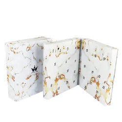 Bride Groom Paper Gift Packaging Box Penutupan Magnet / Tombol / Dasi Disesuaikan